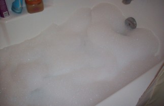 Le meilleur truc pour faire ses bulles pour le bain maison! DIY :)