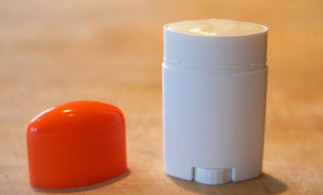 Une recette simple et économique de déodorant maison