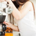 Truc facile pour détartrer votre machine à café (2 ingrédients seulement)
