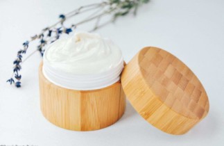 Crème hydratante maison pour le visage naturelle et efficace!