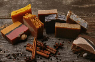 Savon en barre maison pour débutants aux fragrances masculines