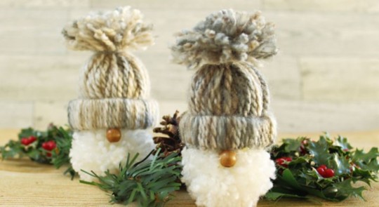 Fabriquer un gnome à pompon pour décorer votre arbre de Noël