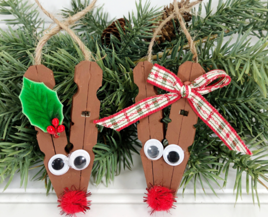 Comment fabriquer un renne de Noël décoratif en épingles à linge