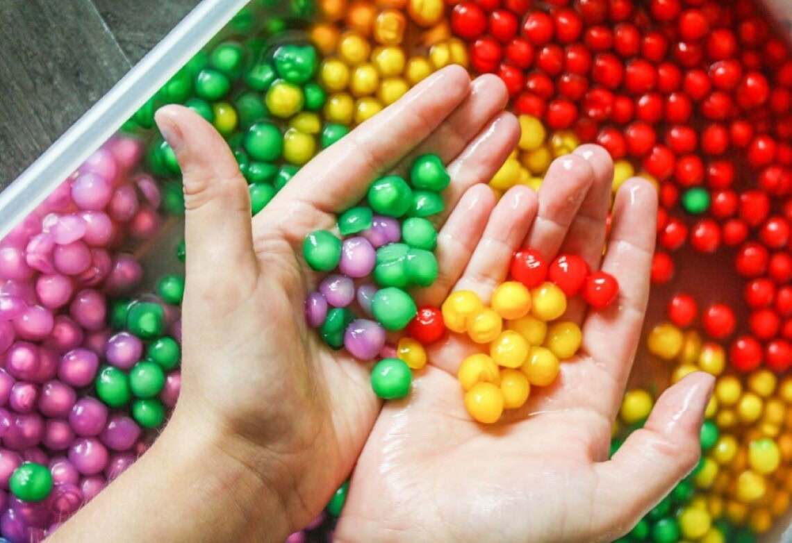 Comment faire des perles gonflantes comestibles pour les enfants